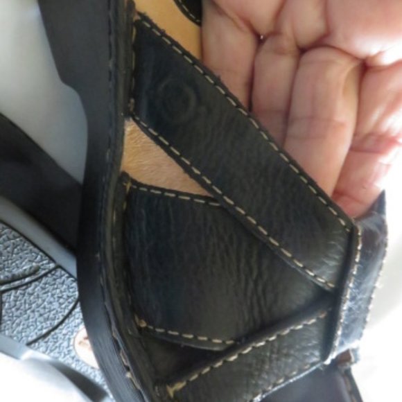 BORN SANDALS**NWOT** BLACK, SIZE 6/36.5, LEATHER UPPER & LININGS, STITCHING,HEEL - Picture 6 of 8